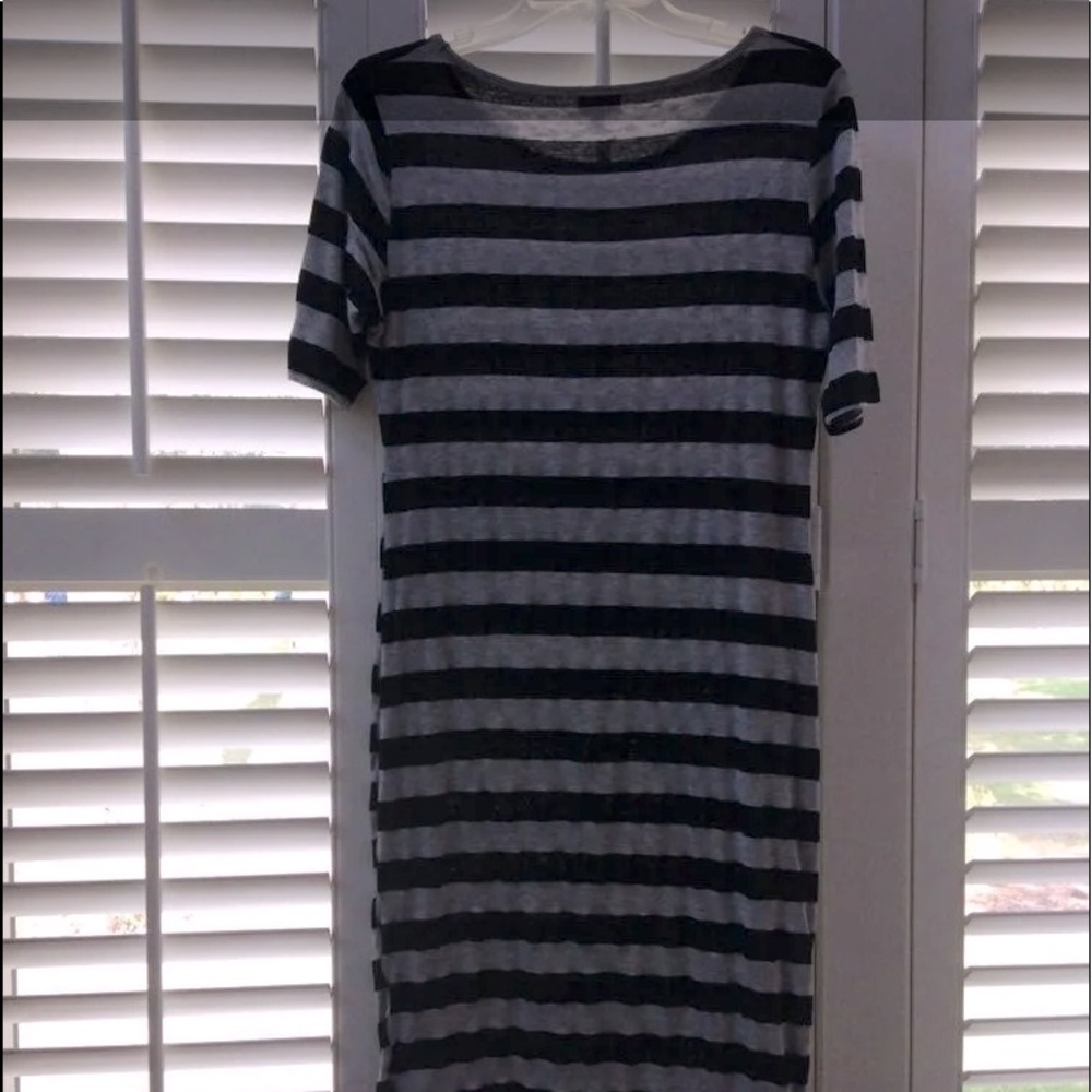 EUC Size L LuLaRoe Dress